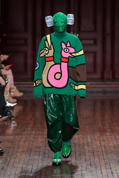 Look 36